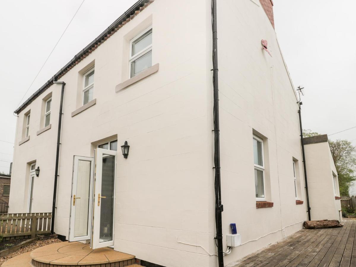 St Cuthbert'S Cottage Beal Екстер'єр фото