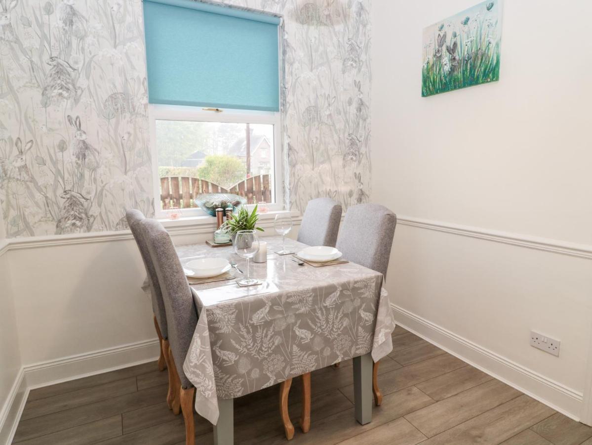 St Cuthbert'S Cottage Beal Екстер'єр фото