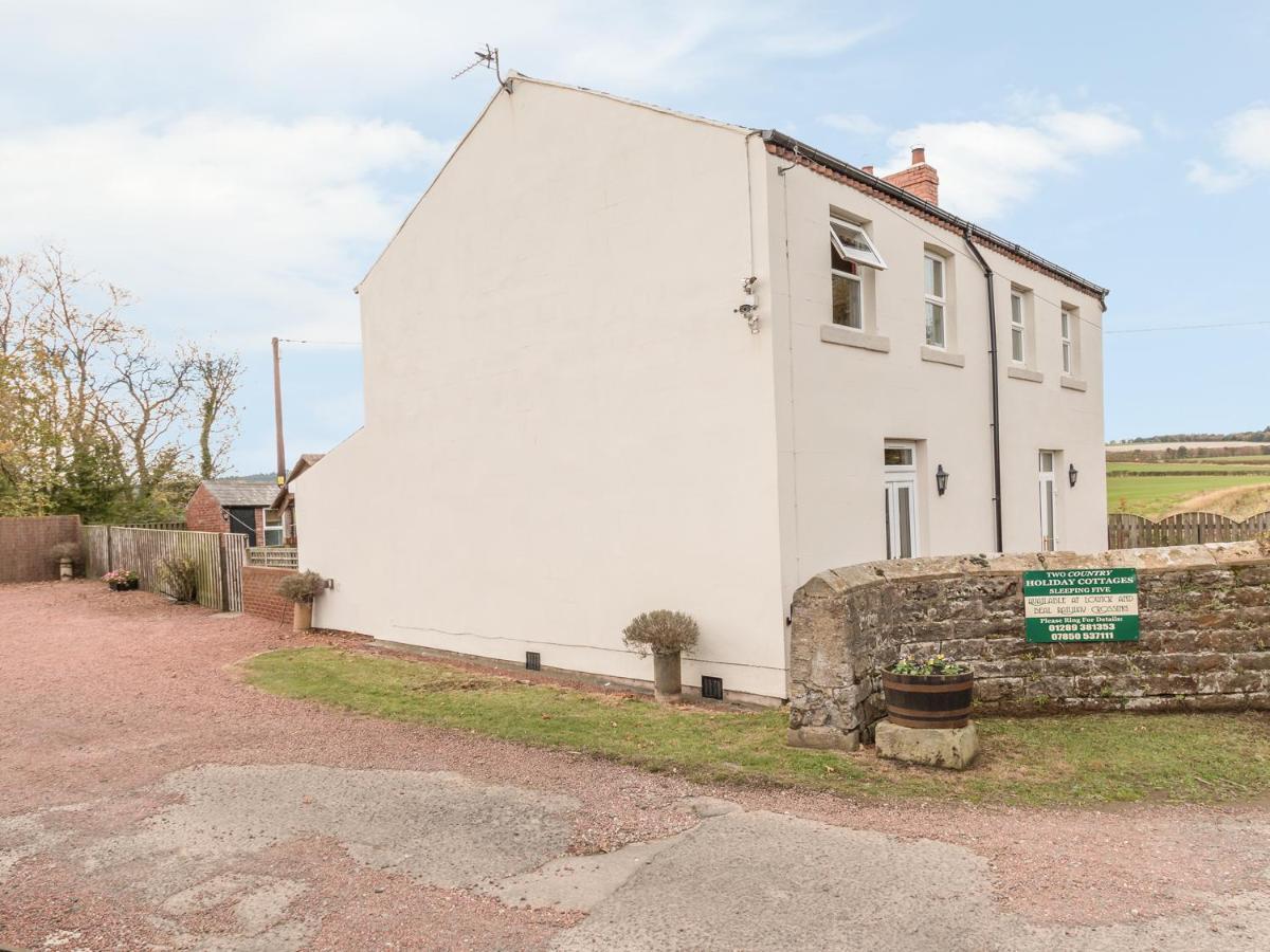 St Cuthbert'S Cottage Beal Екстер'єр фото